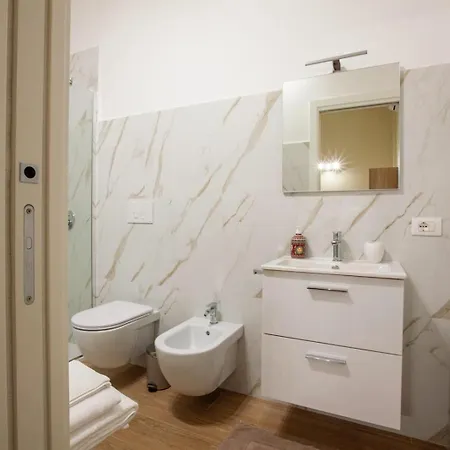 Dimora La Regina Ferienhaus Trani